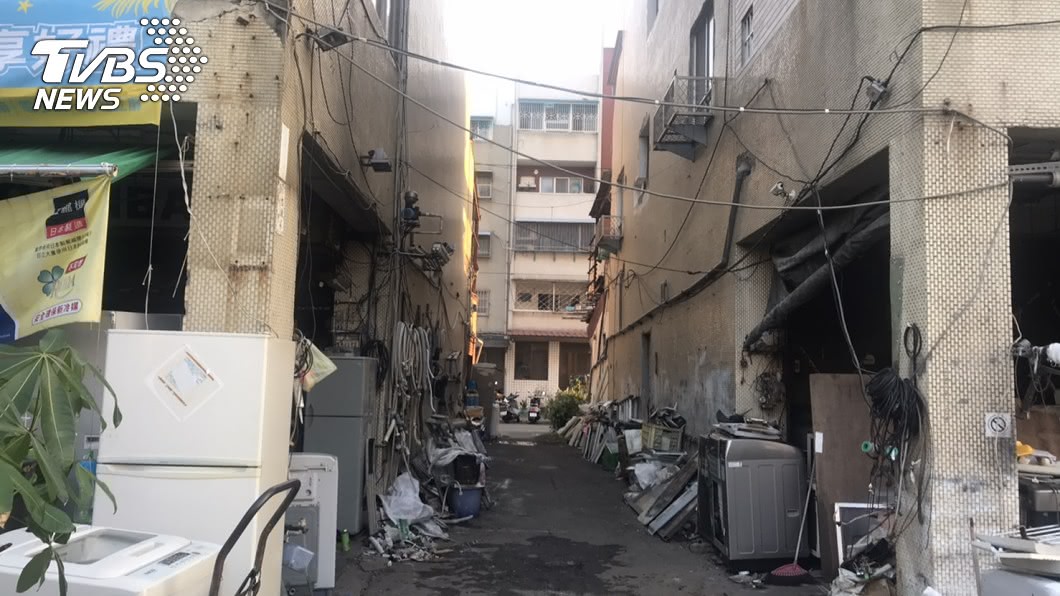 大人不在家　3歲童找爸爸不慎墜3樓…好心人急伸手接住
