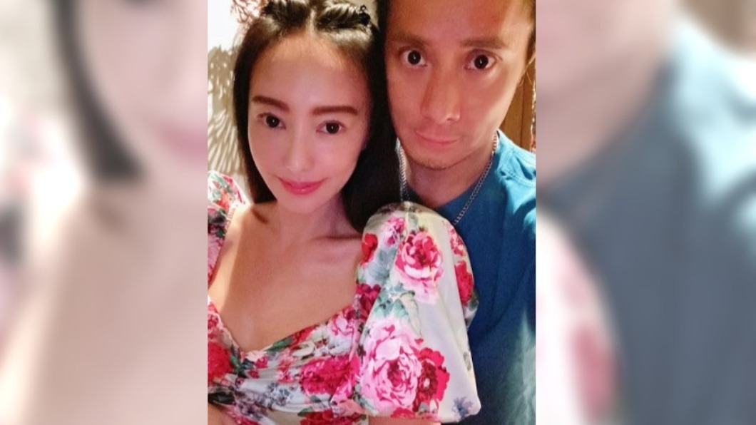 關穎於2013年與老公朱志威結婚。(圖/翻攝自關穎IG)