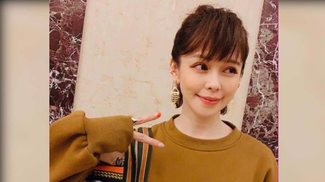 徐若瑄頒獎失態挨轟 道歉:我不是完美的