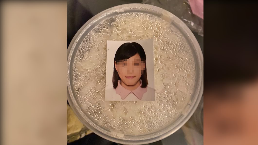 外送餐盒黏「妹照」男秒起雞皮 知情曝習俗:她死了快燒