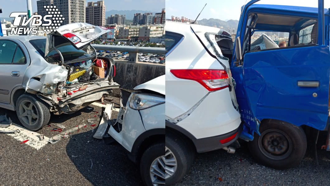 台74線「5車連環撞」擠做堆 3人急送醫