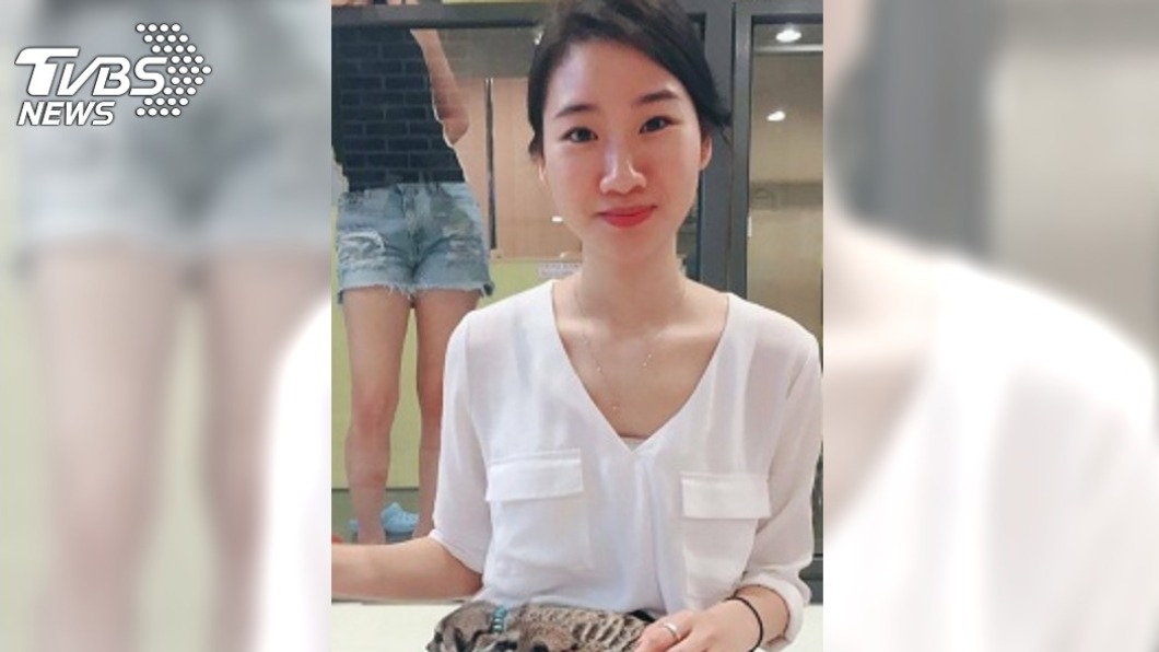28歲女兒走路返家途中，被酒駕駕駛高速闖紅燈撞死。（圖／中央社）