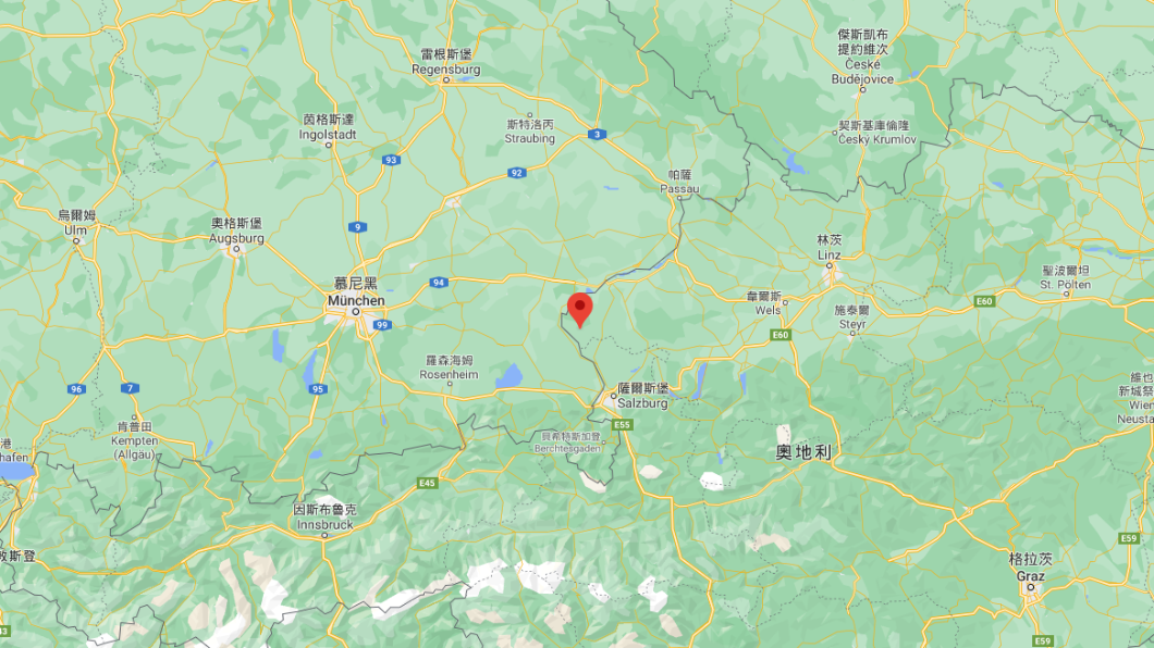 富金村位於奧地利與德國接壤之處。（圖／Google Map）