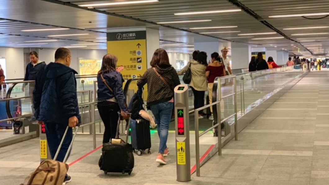 民眾受傷地點位於台北車站到機捷的ㄇ型迴廊。(示意圖,與本事件無關/翻攝自桃園捷運官網)