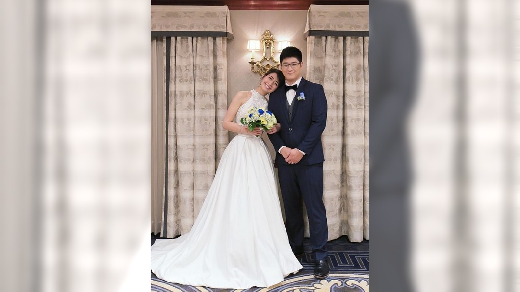 辜昱銓和木村香莉婚紗照相當唯美。(圖/翻攝自IG)