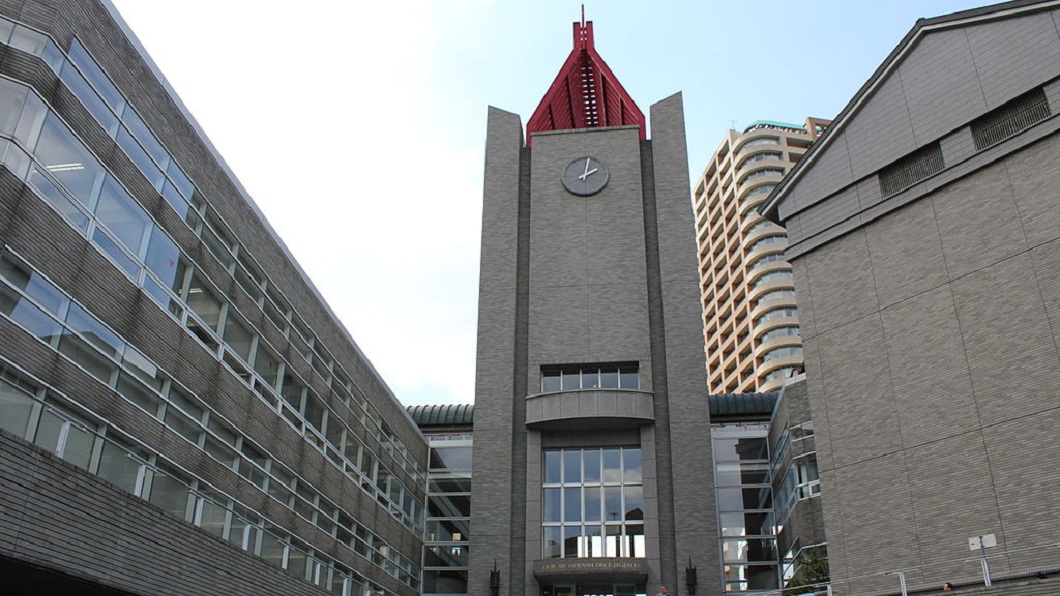 畢業於名校早稻田大學 男被上司歧視譏笑「沒聽過這間」