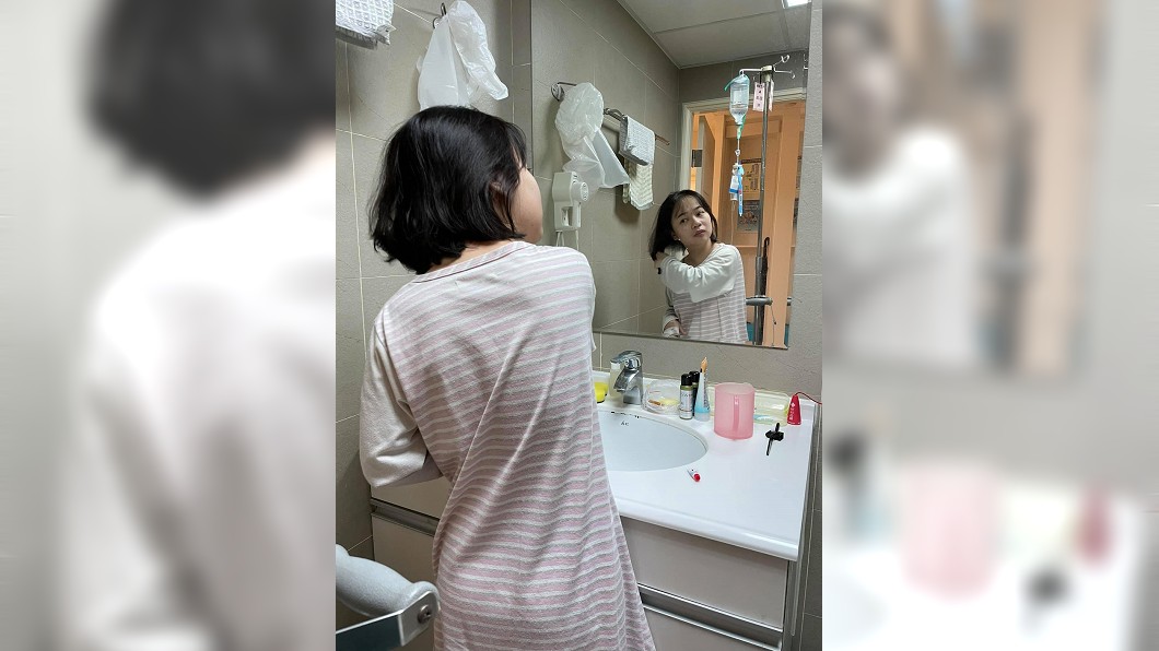 楊月娥透露大女兒菱菱一天天進步中。(圖/翻攝自楊月娥臉書)