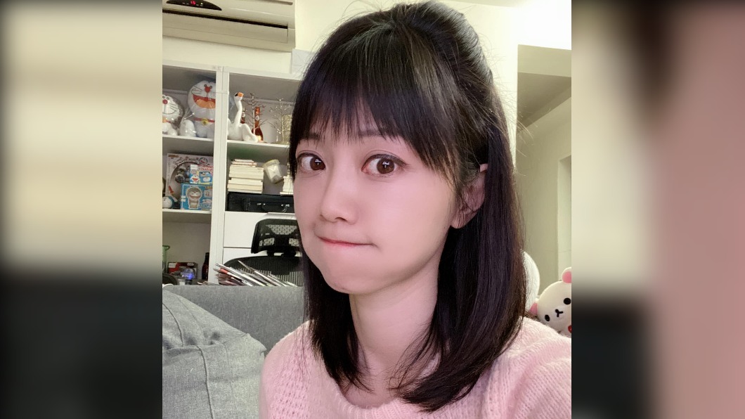 高嘉瑜笑說先整理頭髮,之後再來整理房間。(圖/翻攝自高嘉瑜臉書)