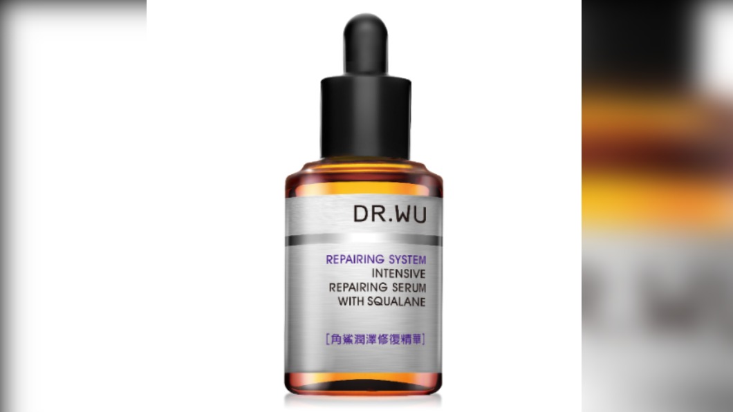 DR.WU角鯊潤澤修復精華。(圖/翻攝自康是美網站)
