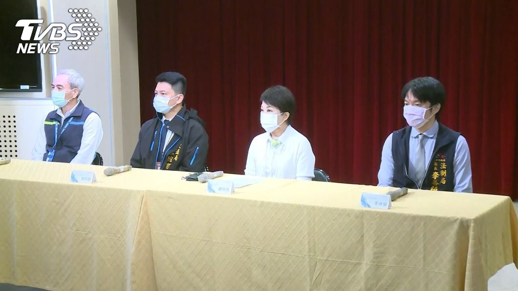盧秀燕宣布,原定19日的中捷通車典禮將取消。(圖/TVBS)