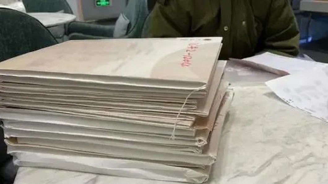 婦人得知建商在今年9月有降價,覺得自己虧大了,要求退還8套房的錢。(圖/翻攝自瀟湘晨報)