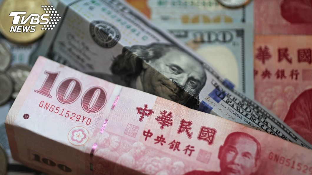 新台幣午盤大升2.9角 暫收28.16元