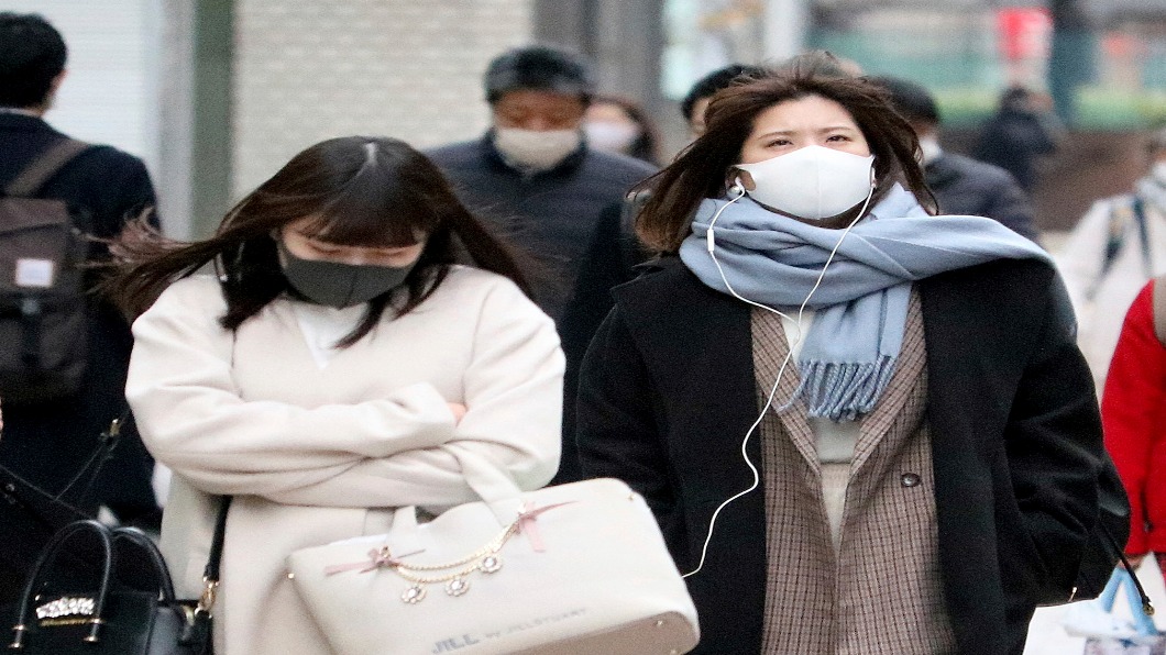 疫情煞不住!日相終於妥協:國旅全面暫停