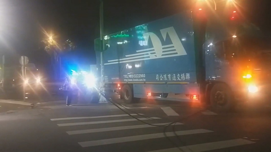 圖/畫面翻攝龜山生活通臉書(非當事車輛)