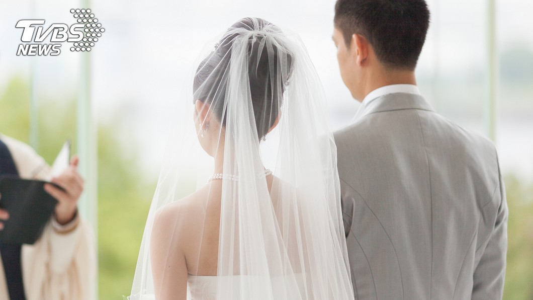 俄新娘淪寡婦 賓客「暴走開6槍」新郎中彈亡