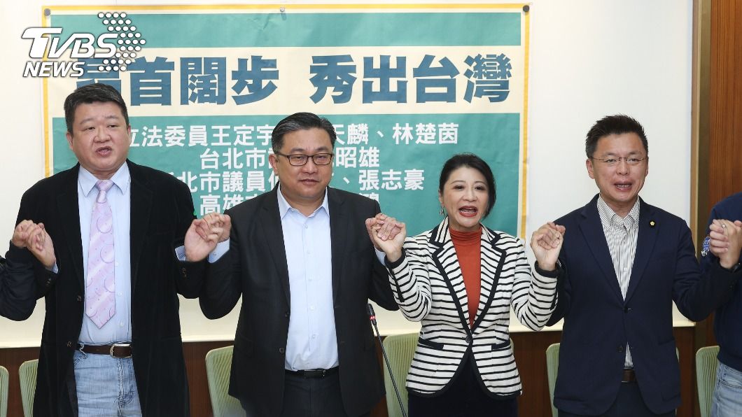 綠委批華航新塗裝惹民怨 要求機身增加台灣識別