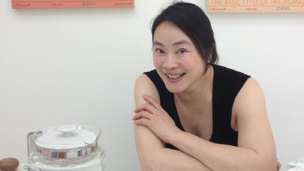 陳沂親揭父親陳俊源再婚曾以《看海的日子》贏得金馬影后的陸小芬。(圖/翻攝自陸小芬工作室臉書)