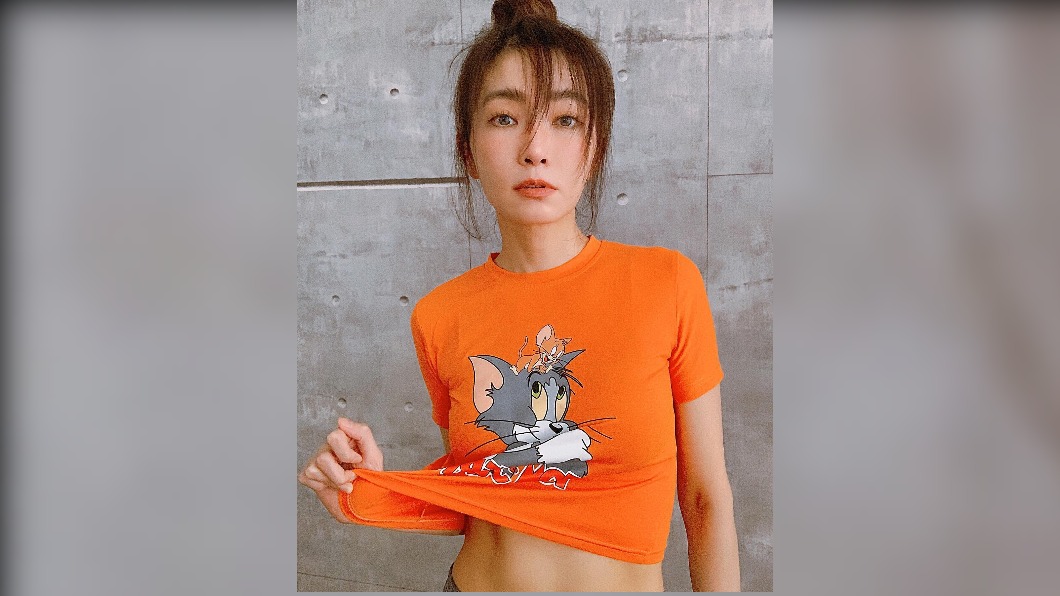 謝金燕最愛吃麻辣鍋。(圖/翻攝自JeannieHsieh謝金燕___bbb臉書)