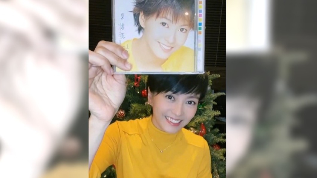 20年來梁詠琪容貌幾乎沒變。(圖/翻攝自梁詠琪微博)
