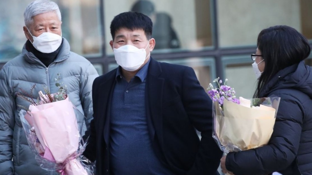惡警害他白白被關20年！　「華城殺人案」沉冤得雪