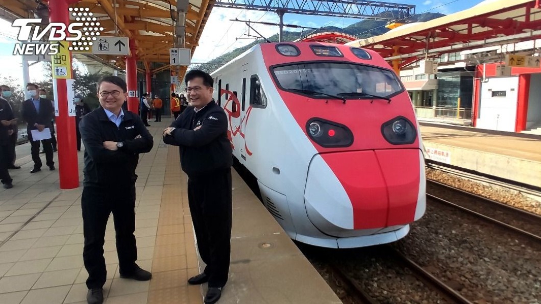 南迴電氣化通車 台鐵發行限量紀念套票