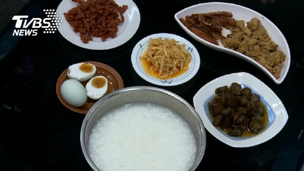 胃痛「吃稀飯」更慘!專家公開顧胃菜單 4大地雷千萬別碰