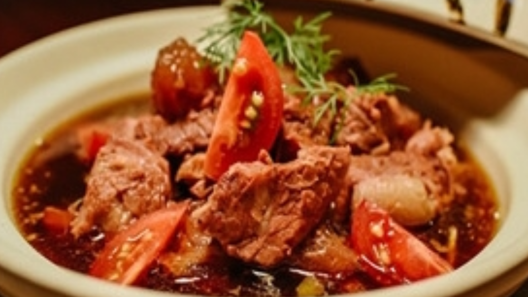 牛肉超載鍋一鍋竟就能吃到7種不同部位的牛肉。(圖/翻攝自友蘭食作坊官網)