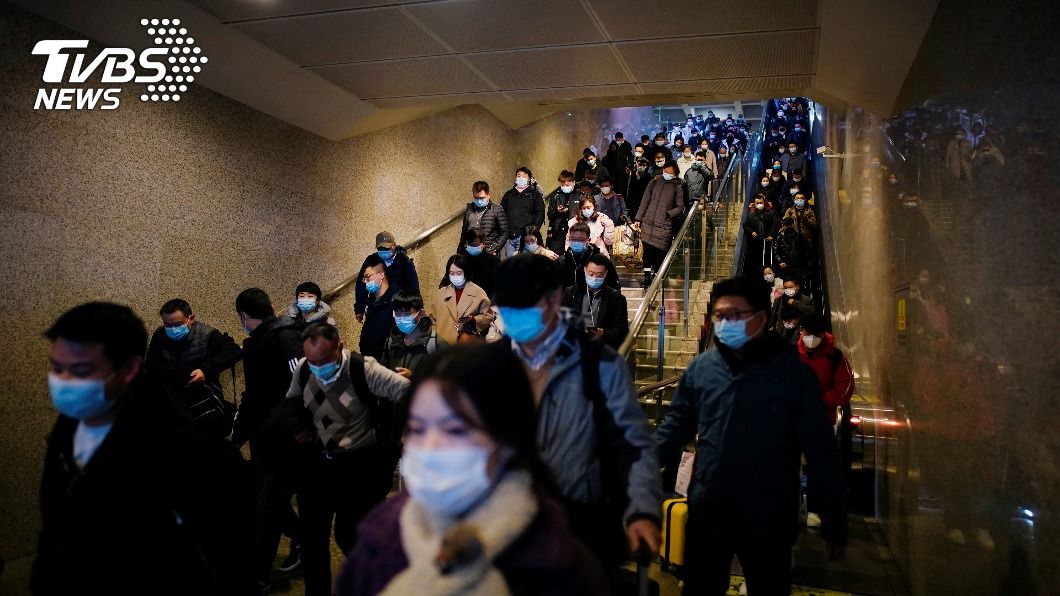 英「變種新冠病毒」疑傳入香港　2留學生確診