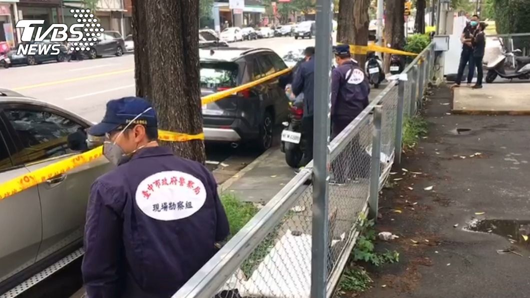 警方在現場拉起封鎖線。(圖/TVBS)