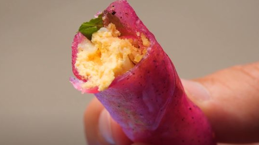 創新越南米食 火龍果、西瓜入菜色彩繽紛