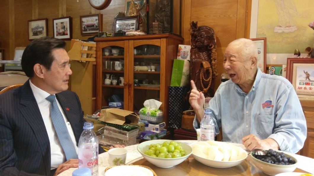 「保台英雄」熊震球逝世,享耆壽90歲。(圖/翻攝自馬英九臉書)