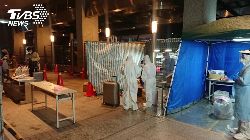 英國返台班機集中檢疫　陳時中：預估中午有結果