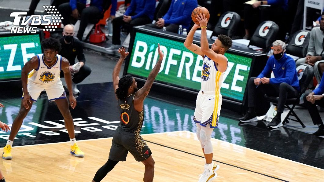 NBA勇士勝公牛 柯瑞生涯2500記三分球達成