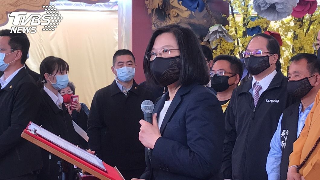 元旦連假防疫不鬆懈　蔡總統籲戴口罩、勤洗手