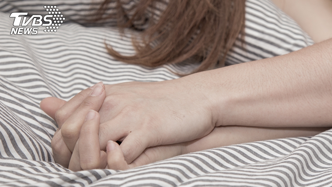 陌生女抱嬰上門大鬧　人妻痛知尪「1發就中秘密」哭崩