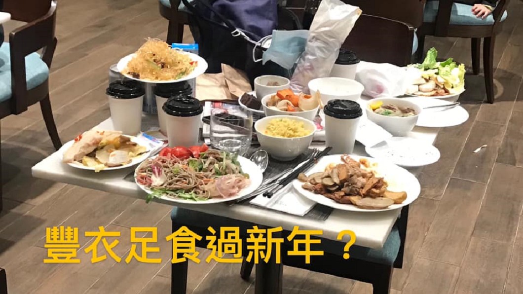 橫掃飯店自助吧打包　大媽嘴吸牛奶嚇壞他：太高招