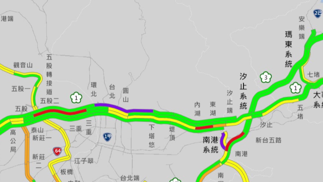 國道部分路段紫爆。(圖/高公局即時路況)