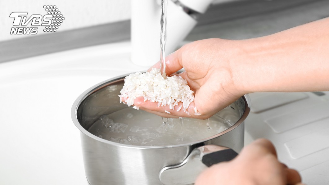 寒冬靠「1小物」輕鬆洗米 主婦點頭狂讚:生活智慧王