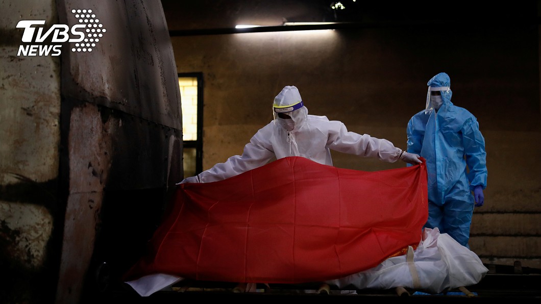 每天151人死於新冠肺炎 太平間爆滿、殯葬業拒收屍體