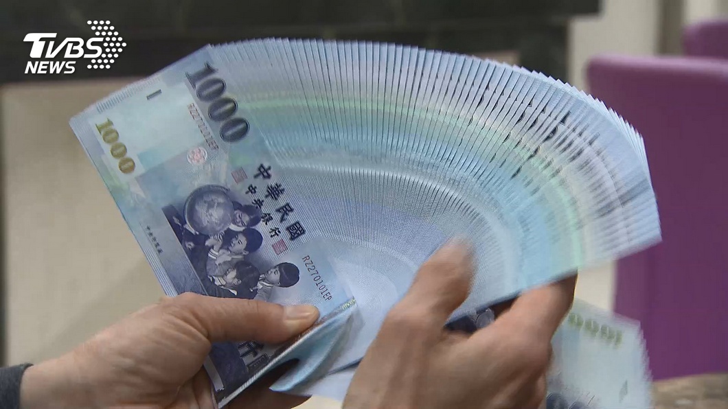 金融業在風暴中獲利再創新高　2021迎接疫後新戰局