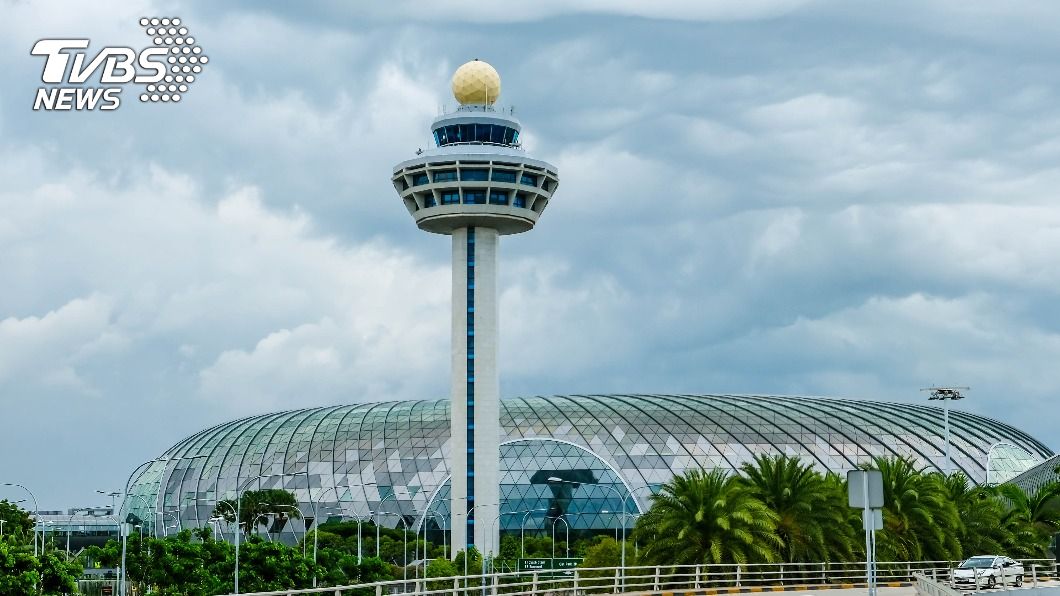 員工接連確診 星樟宜機場皇冠假日飯店關閉2週