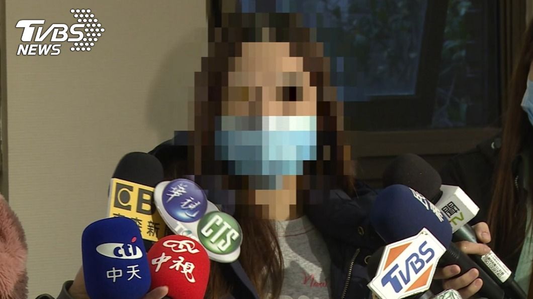 10歲兒「刷30萬」儲值手遊　媽收消費紀錄崩潰了