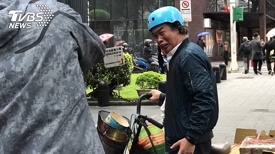 康康希望盡力展現幽默感。(圖/亞歷安傳播工作室提供)