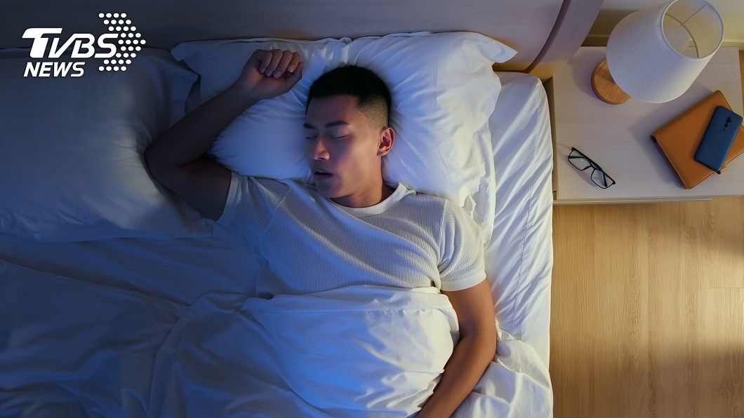 隱形殺手索命!尪「鼾聲突停」妻搖不醒急送醫哭了
