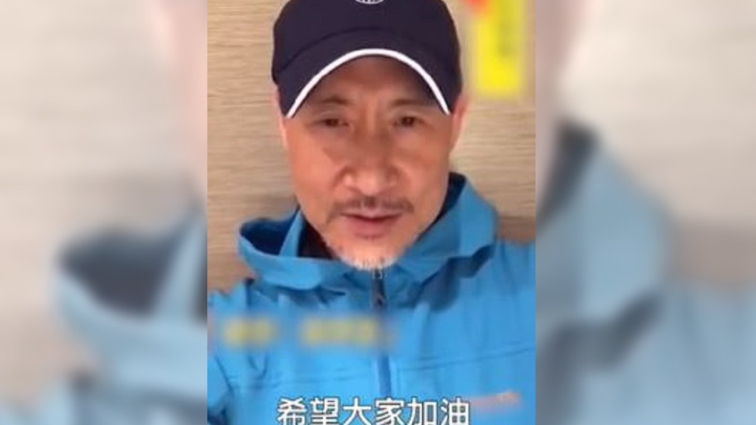 張學友先前長滿白鬍鬚。(圖/翻攝自微博’)