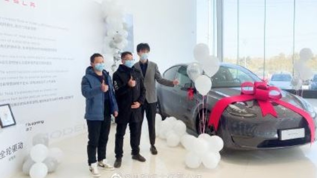 圖/翻攝自电动知士运营小妹微博