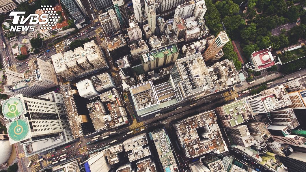 大樓水塔曾發生「溺斃事件」，住戶低價求售。（示意圖／shutterstock 達志影像）