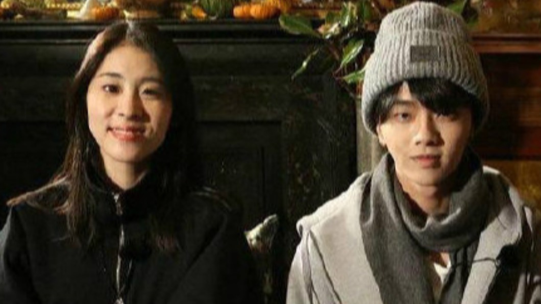 華晨宇、張碧晨育有1女。(圖/翻攝自微博)