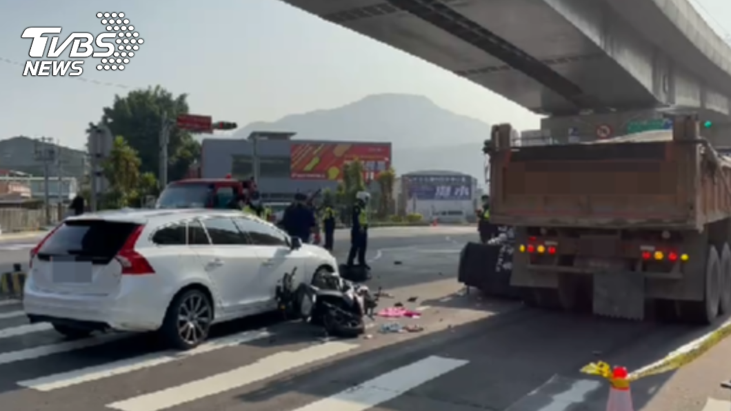 車禍事故現場。（圖／TVBS）