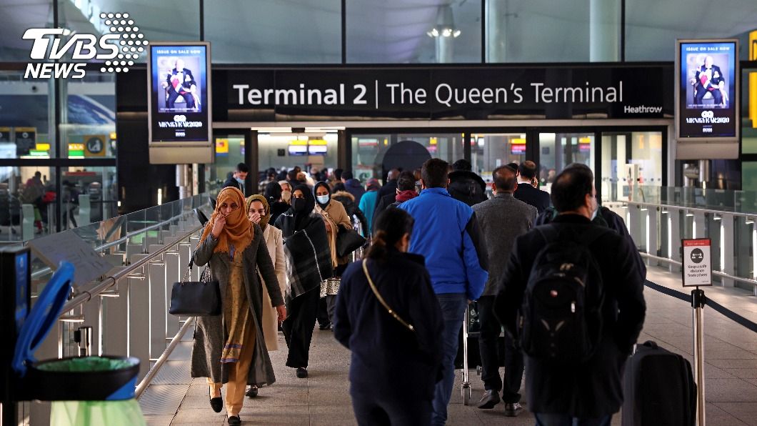 變種病毒疫情嚴峻 英國考慮強制入境旅客集中隔離